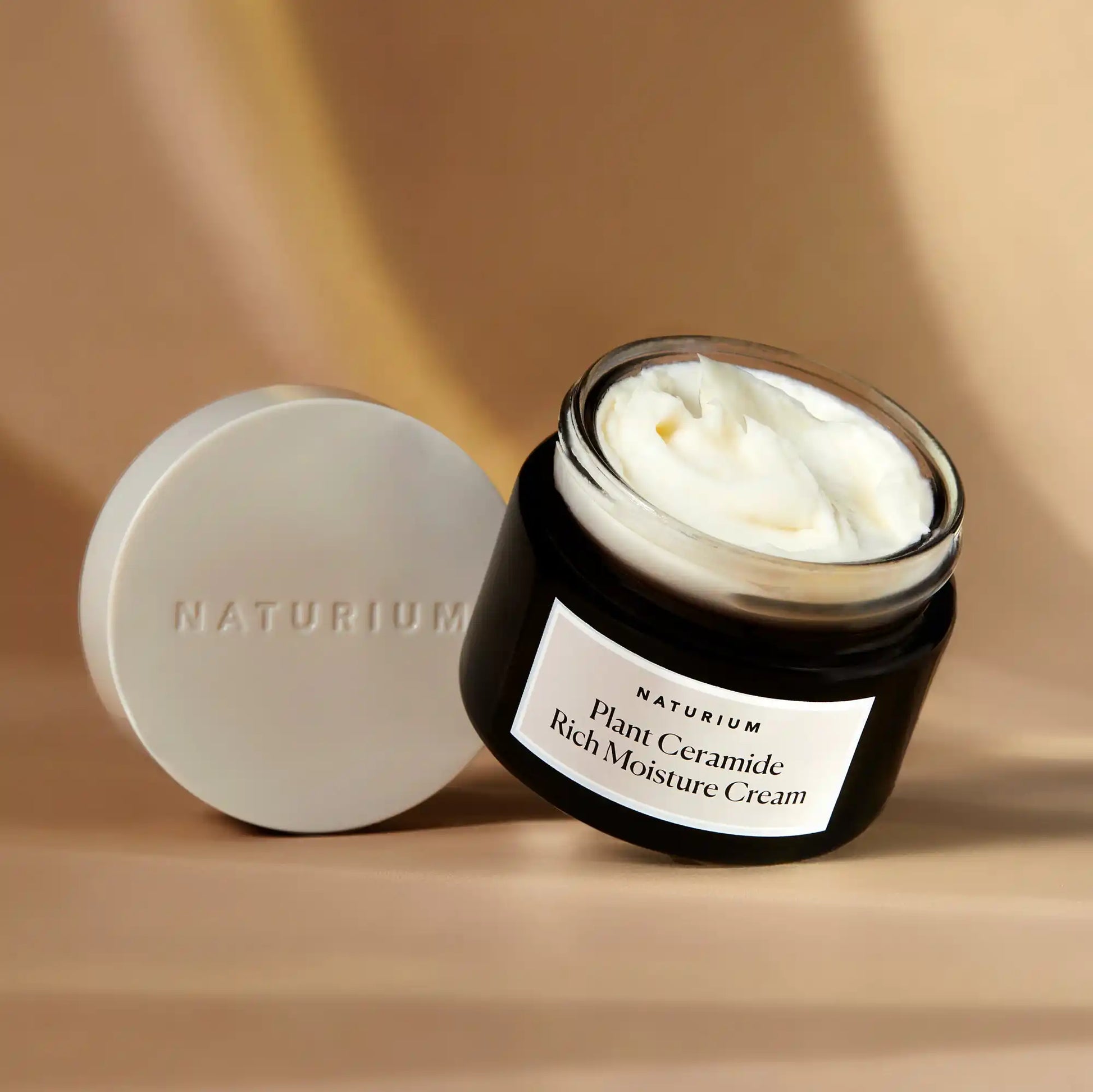 plant-ceramide-rich-moisture-cream-e2 plantceramide_0154-crop_1.webp